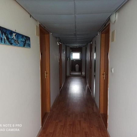 Azzurro Ostello Pontecagnano Faiano Buitenkant foto