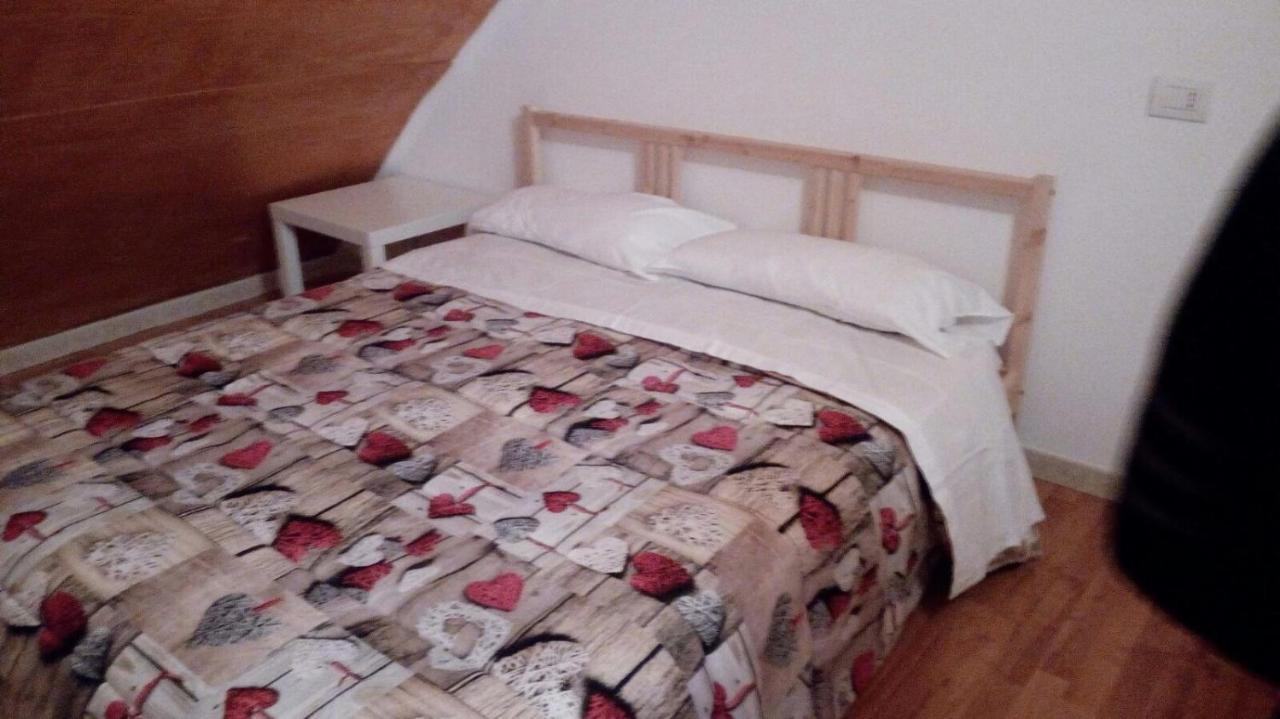 Azzurro Ostello Pontecagnano Faiano Buitenkant foto